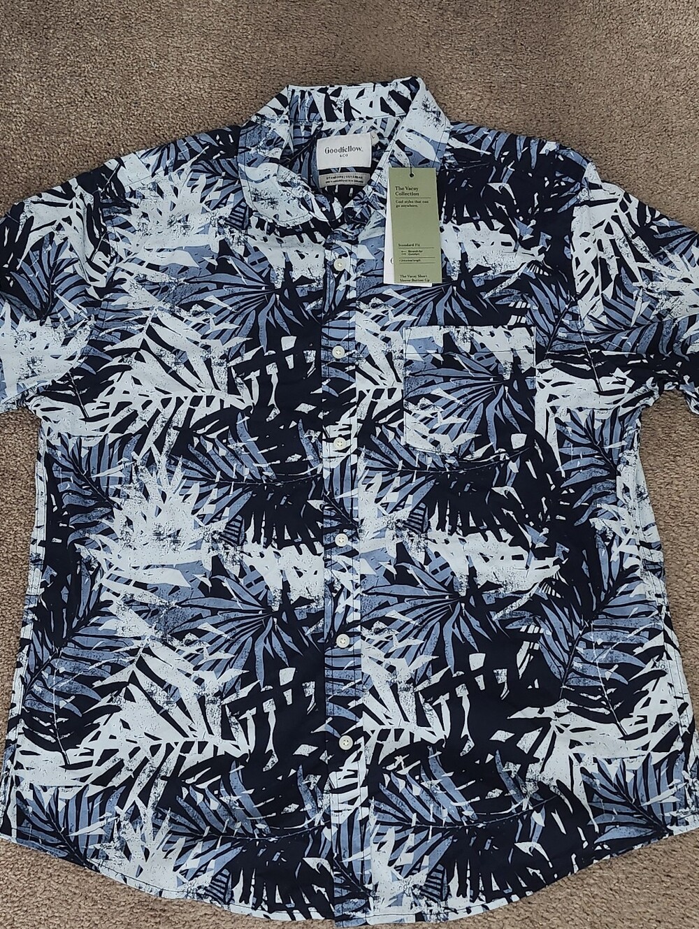 NWT Goodfellow Large Blue Leaf Vacay Collection Short Sleeves Button Down Shirt
